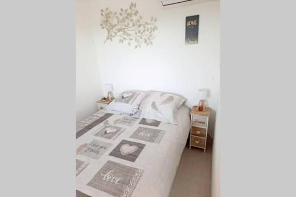 T2 Avec Magnifique Vue Mer, Piscine, Clim, Parking Apartment Antibes Exterior foto